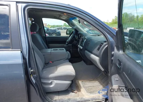 2010 Toyota Tundra Grade 5.7L V8 из США, поврежденный, VIN 5TFDY5F15AX104242